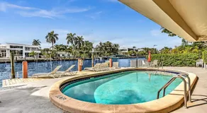 Bay Harbor Sunset Apt 3C - Image 3
