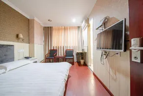 Fuhua Business Hotel - Image 5