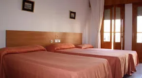 Hotel Los Arcos - Image 2