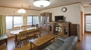 Dormitory Sandanya Guesthouse - Image 2