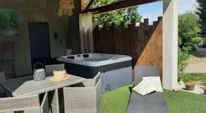 La Villa Claudia Jardin et Spa - Image 3