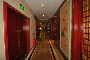 Chongzhou Lanfeng Hotel - Image 3