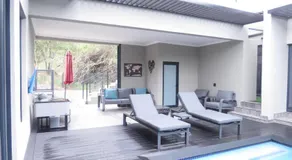Thaba Bosiu Villa - Image 4
