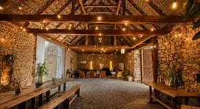 Glamping Hive by Stream - Image 3