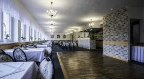 Hotel Bellevue - Image 2