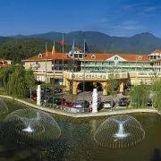 Fragrant Hill Empark Hotel Beijing - Image 1