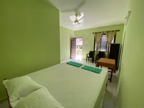 Flavia Paradise Guest House - Image 4