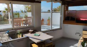 360 view to ocean and cliffs - Image 4