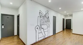 Townhouse Pine Tree - Image 4
