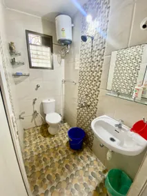 Luxurious 2bhk Serviced Apartment 5 mins walk from Benaulim Beach Goa - Image 3