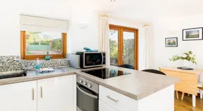 Rural Retreat in Rowington, Warwickshire - Pass the Keys - Image 5