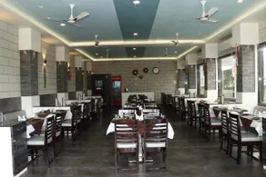HOTEL JAIDHAN - Image 3