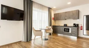 Seaview Stays  - Image 4