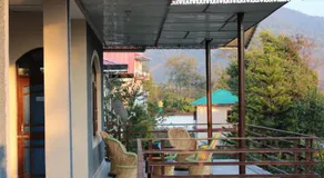 Aditya Homestay Bir-Billing surrounded by Mountains - Image 5