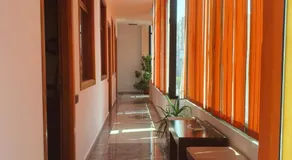 Hotel W Bush Square - Image 2