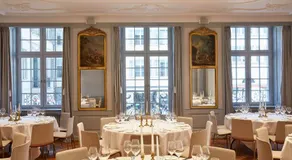 Boutique Hotel La Couronne - Image 2