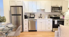 Fox Point Landing Residences - Image 5
