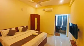 Hotel Orchid Suites - Image 4