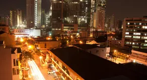 M Suites Hotel - Image 3