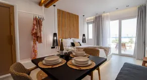 Vino luxury suites - Image 3