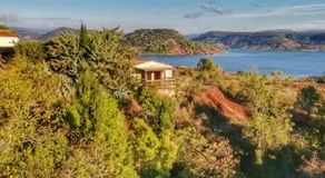 Studio 32m2 - dans propriété avec vue imprenable sur le Lac du Salagou - Image 4