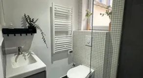 Absolute Charm 3 Bedroom 3 Bathroom with AC EU District - Image 4
