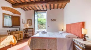 Ancora del Chianti - Image 2