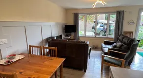 81 Hengar Manor - Image 3