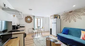 Séjour en groupe Immeuble 10 pers, Aulnat - Image 2