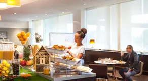 Novotel Paris La Défense - Image 5