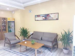 Pebble Motel (Jiusan Road Bus Station, Lvshun) - Image 4