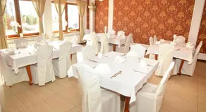 Hotel Heaven - Image 5