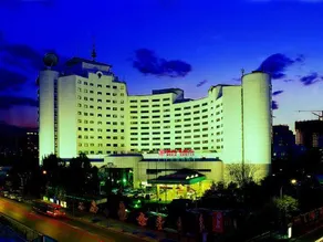 Media Center Hotel - Image 5