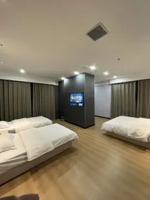 Shuya Hotel (Lanzhou New Area Zhongchuan Airport Branch) - Image 2