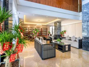 Huzhimeng Hot Spring Hotel - Image 3
