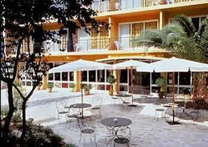 Santa Cristina Hotel - Image 3