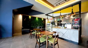 MYe Hotel - Image 5