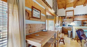 Napping Bear Cabin - Image 4