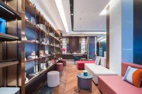 Yitel Collection Chengdu Wuhou Temple Orthopaedics Hospital Subway Station Branch - Image 3