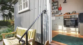 Hilbre Shepherd Hut - Image 4