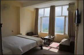 Hotel Swans - Image 5