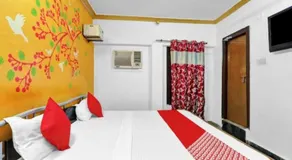 RROOMS Eco Hotel Best - Image 5