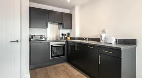 Modern 1 Bedroom Apartment in Central Wakefield - Image 4