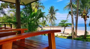 S Beach Resort - Image 2