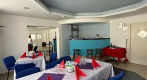 Vila Trandafirul si Liliacul - Image 5