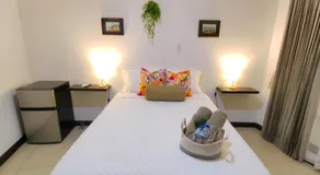 Hotel Boutique CasAguacate close to Airport, Pedregal, Centro de Convenciones de Costa Rica - Image 2