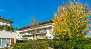 Spacious Family Apartment near Disneyland with Garden, AC and Parking - Image 3