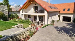 Zichy Ház - Image 2