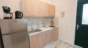 Sunny yard apartments - Image 5