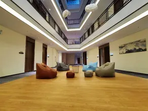 Bay H Hotel - Image 5